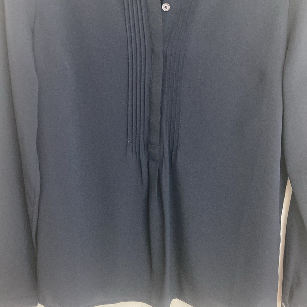 Set of two Talbots Blouses - Picture 4 of 14